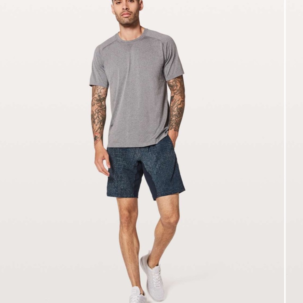 Lululemon Men’s T.H.E. Short 9" Linerless Shorts Ao-zome Battleship True Navy S